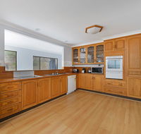 Malibu Holiday House 6 Dulconghi Street - Australian Directory
