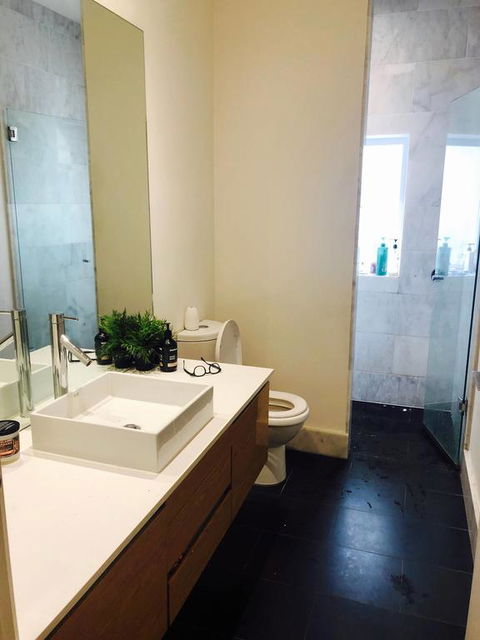 Malvern 3 Bedroom Home - Australian Directory 3