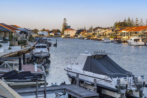 Mandurah Canals, Casa Marina - Australian Directory 2