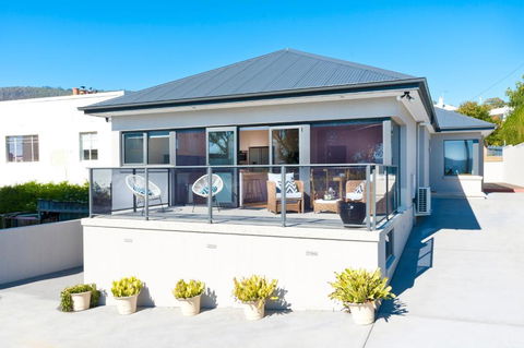 Maning Reef Sandy Bay - Australian Directory 0