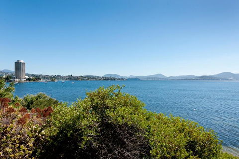 Maning Reef Sandy Bay - Australian Directory 1
