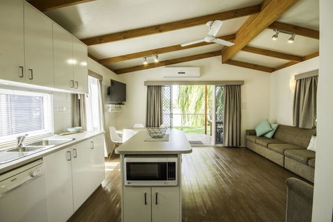 Mannum Riverside Caravan Park - Australian Directory 3