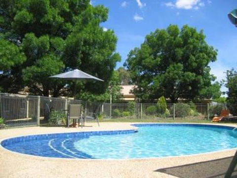 Mansfield Valley Motor Inn - Australian Directory 2