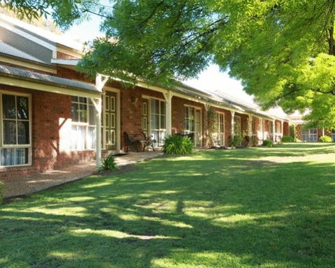 Mansfield Valley Motor Inn - Australian Directory 1