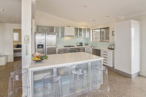 Margaret River Farmhouse - Australian Directory 1