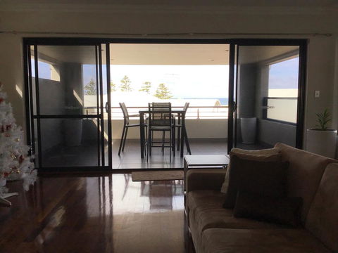 Marina Precinct - Australian Directory 3