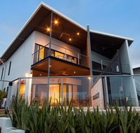 Marina Views Townhouse - Australian Directory