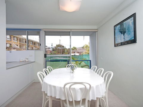 Marine Drive, Cirrus, Unit 6, 44 - Australian Directory 2