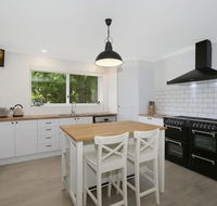 Marshmallow Retreat  Studio - Australian Directory