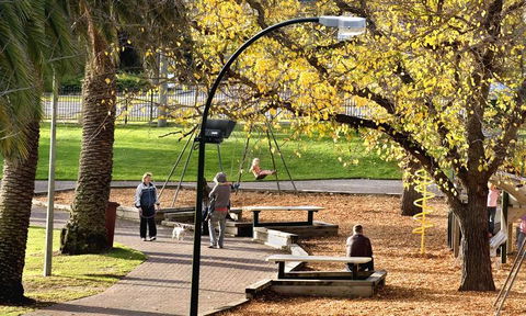 May Park Executive Apartments - Australian Directory 1