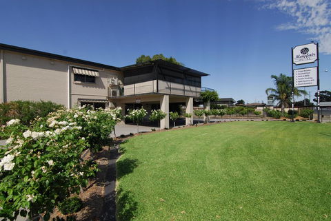 Mayfair Motel - Australian Directory 0