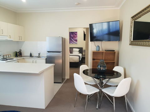 Mayfield Short Stay Apartments - Australian Directory 1