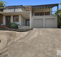 Mcauleys Beach House - Australian Directory