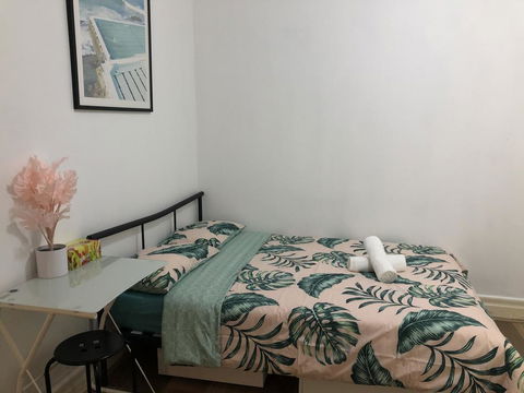 Melbourne Short Stay - Caulfield Station, Monash Uni - Australian Directory 0