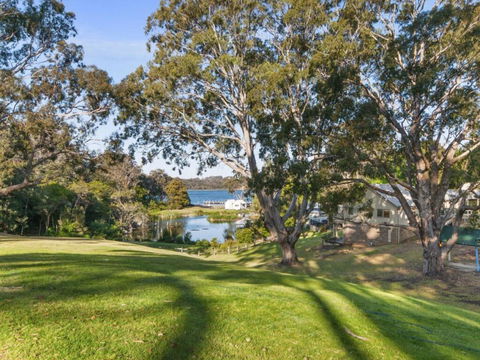 Metung Villa 17 At McMillans - Australian Directory 3