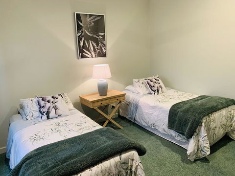 Mews On Frederick - Australian Directory 2