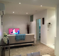 MH CBD Private 1 BR Apartment  Wills Court - Australian Directory