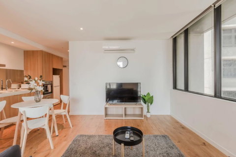 MH002 # Modern, Comfort & Distance - Australian Directory 0