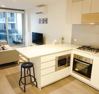 MH003 Sea View Apartment - Australian Directory