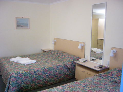 Mid Coast Motor Inn - Australian Directory 0