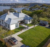 Middle Head Officers Quarters - Australian Directory
