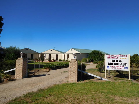 Milawa Muscat Retreat B&B - Australian Directory 0