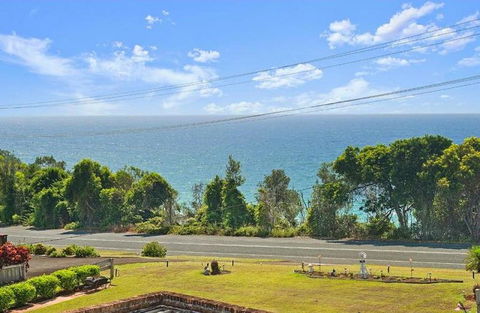 Milton 5 99 Pacific Drive - Australian Directory 2