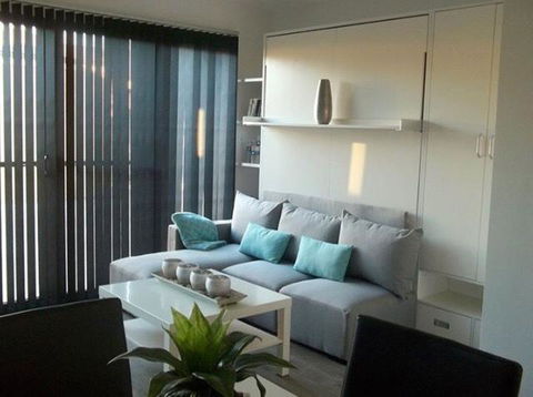 Mindarie Beach Studio - Australian Directory 1