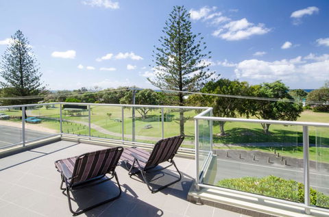 Ming Apartments #3 - 3/236 Marine Parade - Australian Directory 2