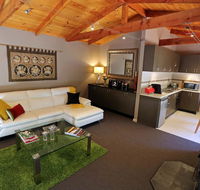 Mirkwood Forest Self-contained Spa Cottages - Australian Directory