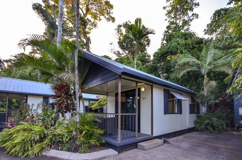 Mission Beach Hideaway Holiday Village - Australian Directory 2