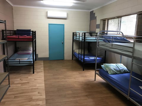 Mission Beach Retreat - Australian Directory 1