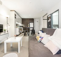 MODERN 2 BEDROOMS -SOUTHERN CROSS STATION - Australian Directory