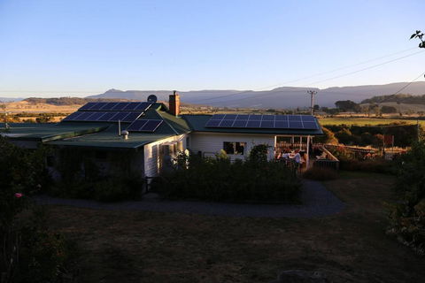 Mole Creek Cabins - Australian Directory 2