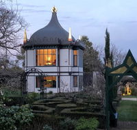 Montacute Pavilion  Gardens - Australian Directory