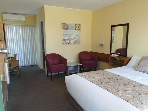 Moon River Motor Inn - Australian Directory 1