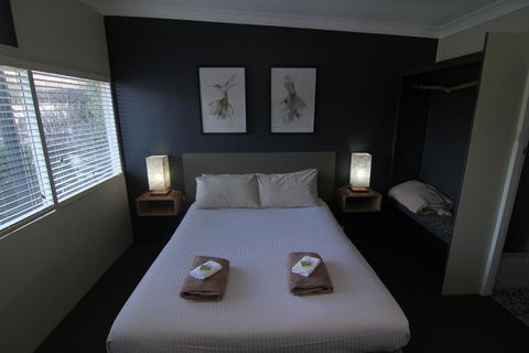 Motel Melrose - Australian Directory 1