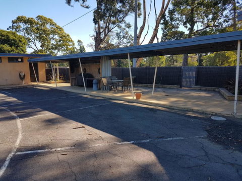 Motel Traralgon - Australian Directory 1