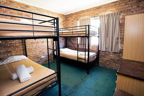 Motto Farm Motel - Australian Directory 2