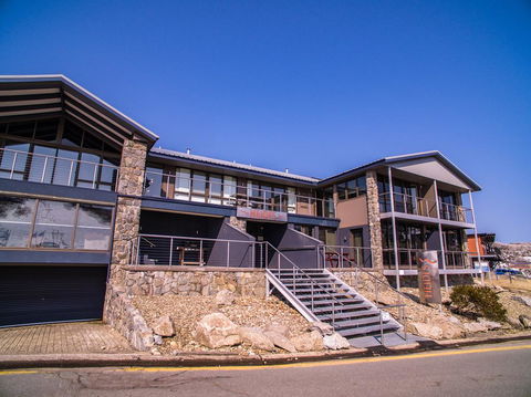 Mountain View Chalet At Heidi's - Australian Directory 2