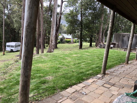 Mountain Village Cabin - Australian Directory 2