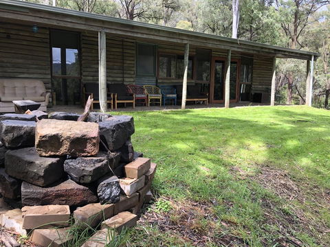 Mountain Village Cabin - Australian Directory 0