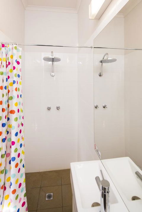 Mowbray Hotel - Australian Directory 3