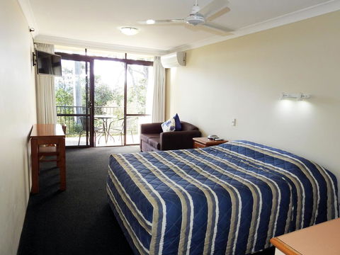 Mt Tamborine Motel - Australian Directory 0