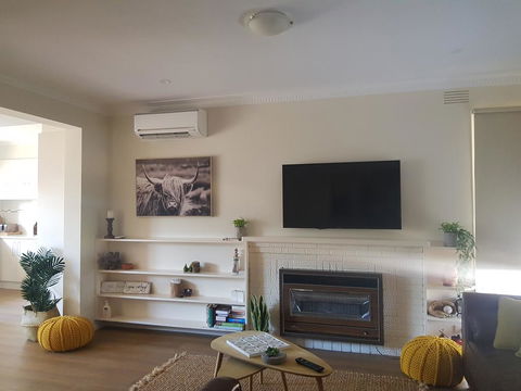 Mudri On Peninsula Getaway - Australian Directory 1