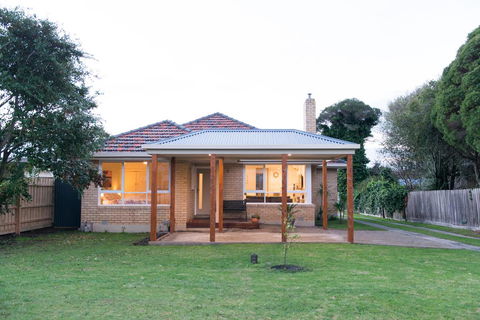 Mudri On Peninsula Getaway - Australian Directory 0