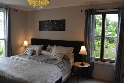 Mulberry Cottage Unique B&B Accommodation - Australian Directory 1