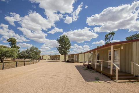 Mungo Lodge - Australian Directory 2