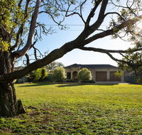 Muskvale Villa - Australian Directory