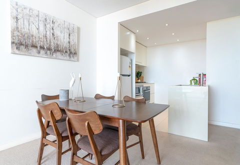 MWP25-Comfy 2 Bedroom Apt In Wentworth Point - Australian Directory 1